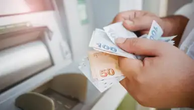 ATM'ler Günde 3 Kez Doluyor: Nakit Talebi Patladı!