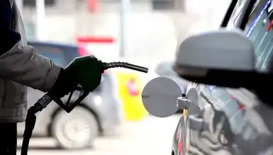 Benzine 60 Kuruş İndirim! (18 Kasım Akaryakıt Fiyatları Güncellendi)