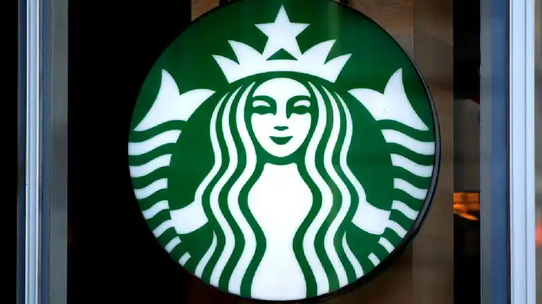 Starbucks, 1000'den Fazla Çalışanı İşten Çıkarıyor