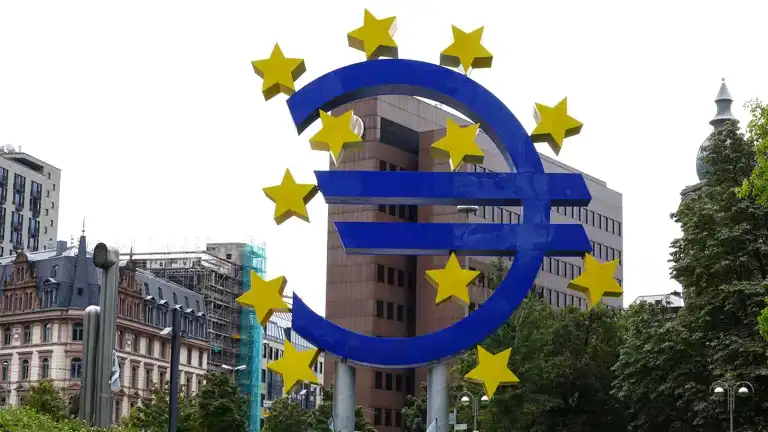 Euro Bölgesi Ekonomisi Ocak'ta Büyüdü